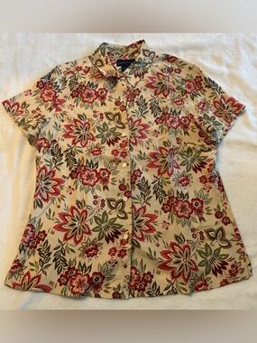 Charter Club Short-Sleeve Floral Button Up Shirt - Floral Design Size 10